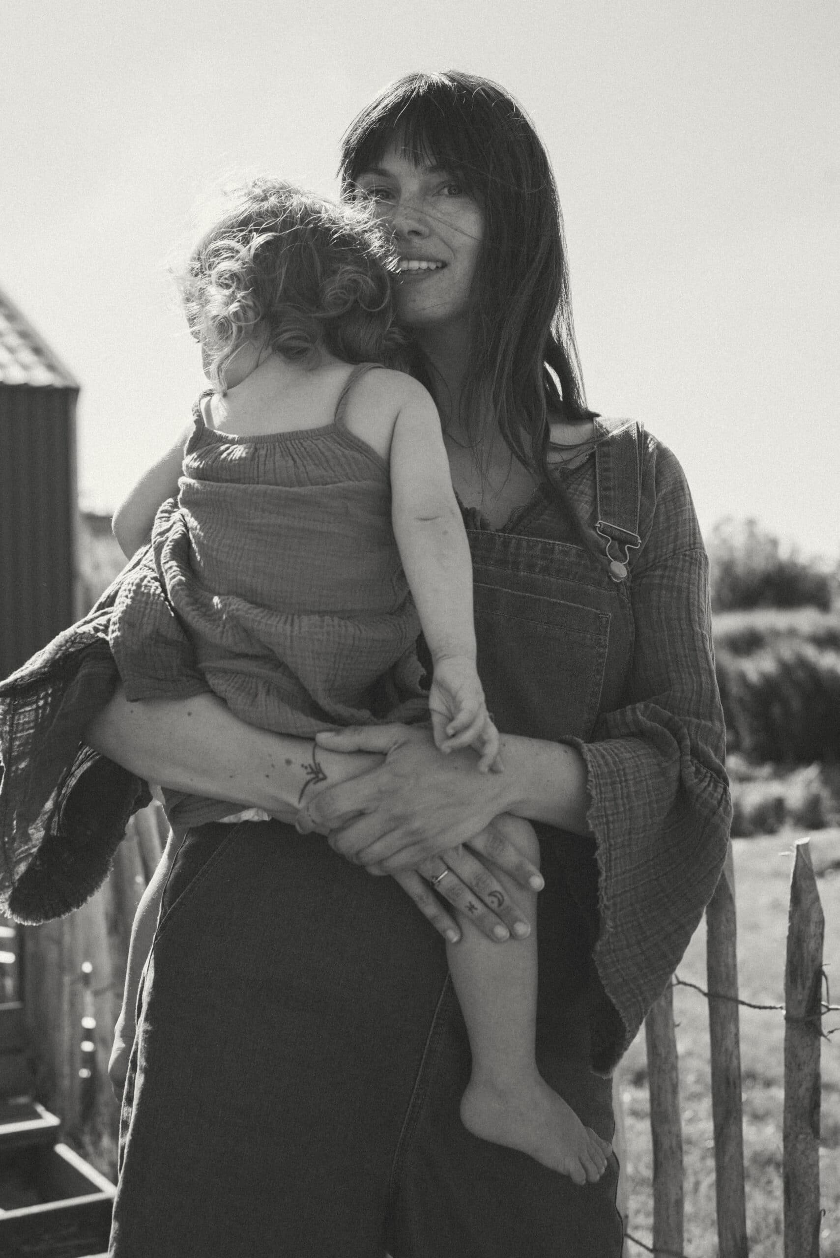 Annewil – Motherhood